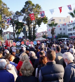 9’U 5 GEÇE TÜM AYVALIK SESSİZLİĞE BÜRÜNDÜ