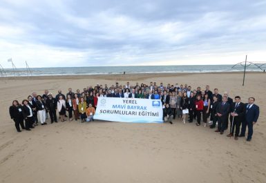 AYVALIK MAVİ BAYRAK’TA TÜRKİYE’YE ÖRNEK OLDU 