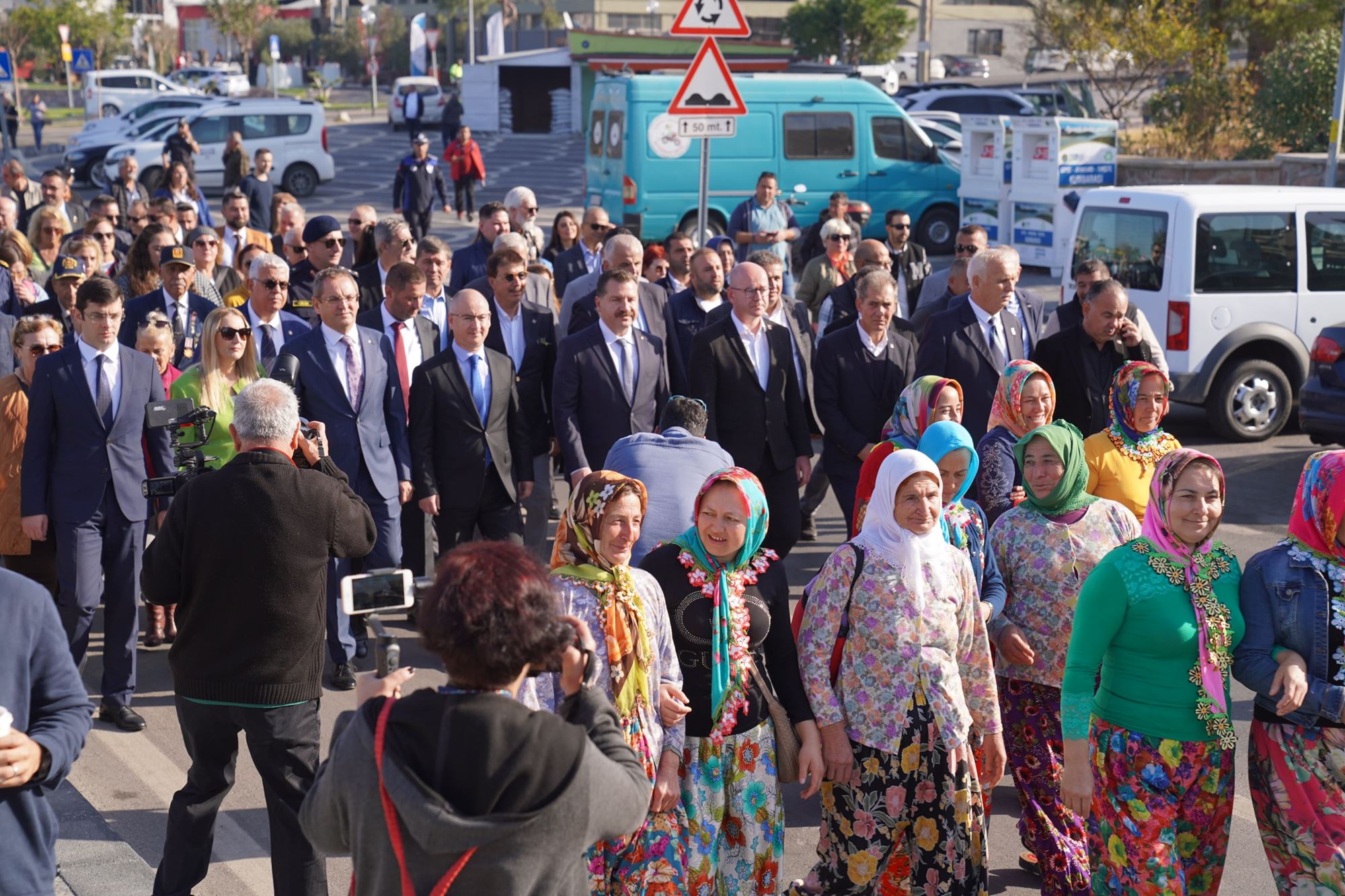 AYVALIK’TA ZEYTİN HASAT FESTİVALİ BAŞLADI (3)