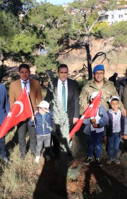 BURHANİYE’DE MİLLİ AĞAÇLANDIRMA GÜNÜ 