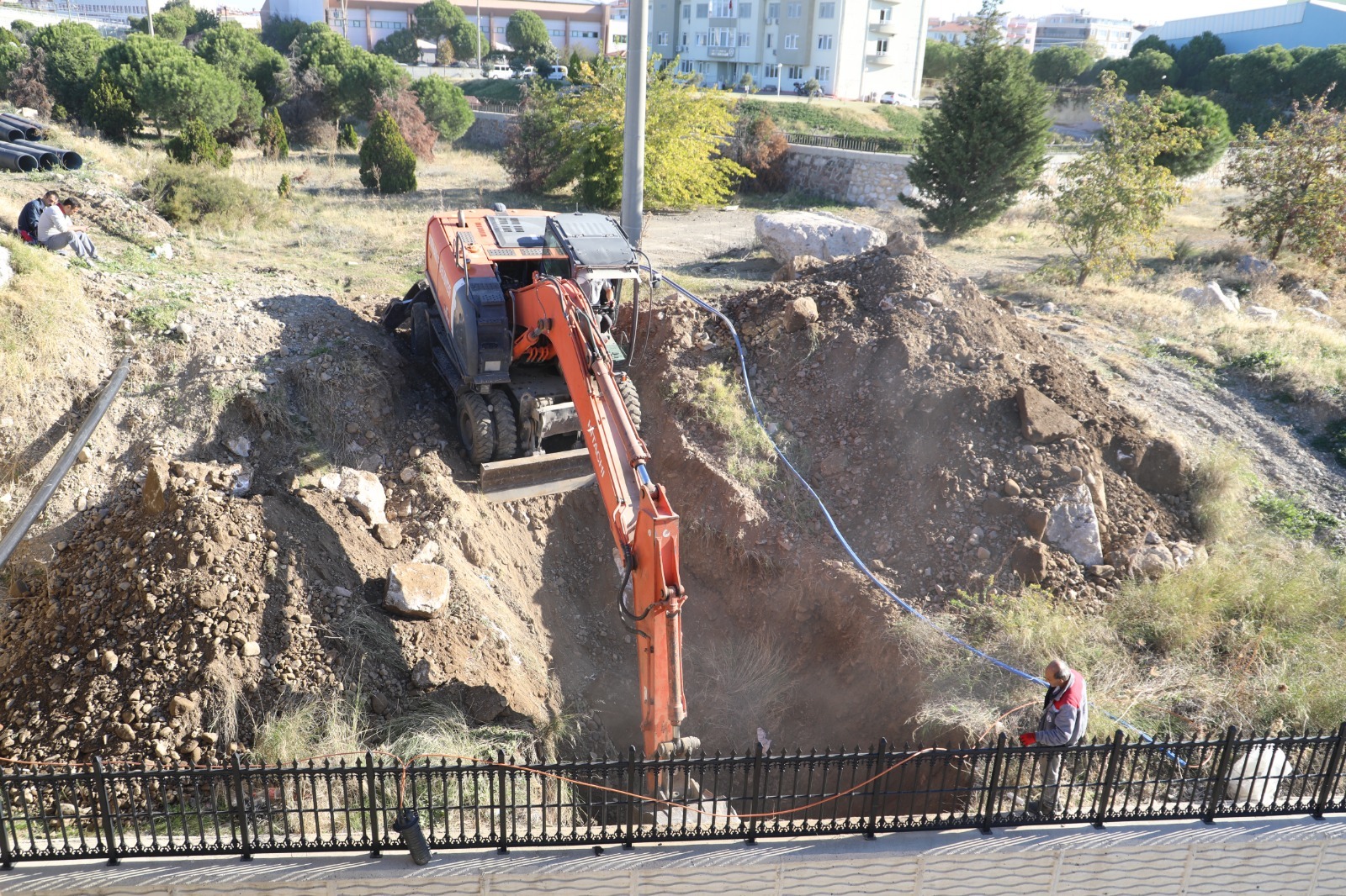 İLK YAĞMURSUYU HATTI BÖLGEYİ RAHATLATACAK (2)