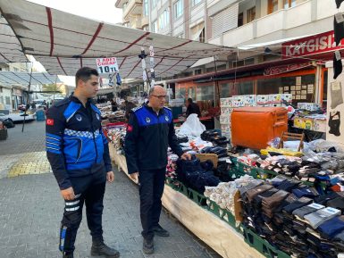 ZABITA PAZARYERLERİNİ DENETLİYOR
