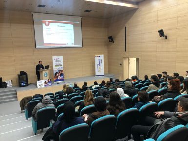 KARESİ BELEDİYESİ GENÇLERE AVRUPA KAPILARINI ARALIYOR