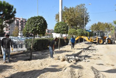 Yılmaz Akpınar Bulvarı Yenileniyor