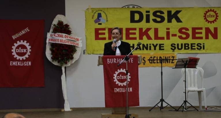  BURHANİYE EMEKLİ SEN, DAYANIŞMA GECESİNDE BULUŞTU