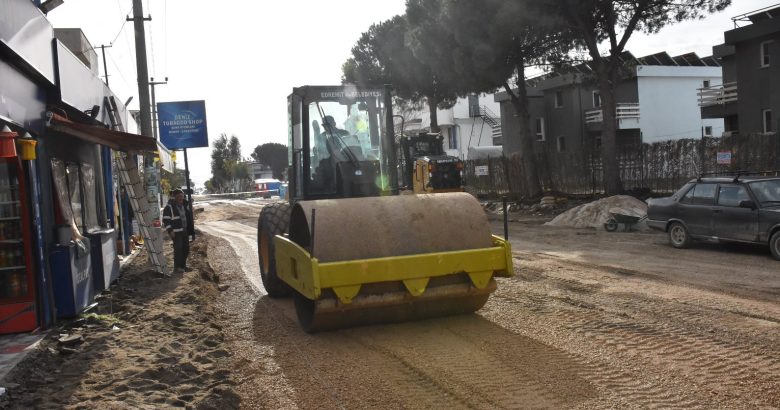  Altınkum Atatürk Caddesi yenileniyor