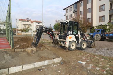 TULUMBACILAR PARKI YENİLENİYOR