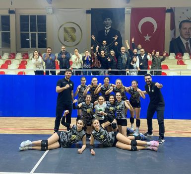 ALTINOLUKSPOR KÜÇÜKLERDE ŞAMPİYONLUĞU KOVALIYOR