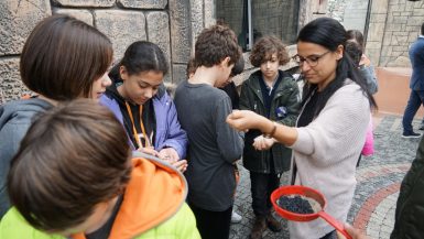 SIFIR ATIK GERİ GETİRME MERKEZİ HAYATA GEÇİYOR