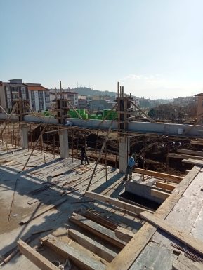 TUZCUMURAT MAHALLE EVİ YÜKSELİYOR