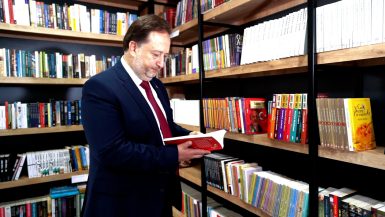 KARESİ MİLLET KIRAATHANESİ GENÇLERİN GÖZDESİ