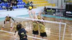 ALTINOLUK VOLEYBOL RAHAT KAZANDI