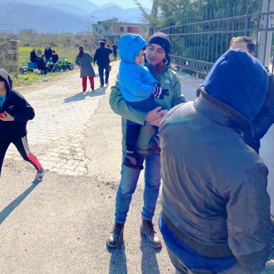 DEPREM BÖLGESİNDE UMUTLAR TÜKENMİYOR