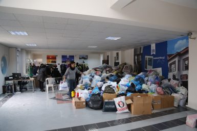 EDREMİT’TEN DEPREM BÖLGESİNE YARDIM ELİ