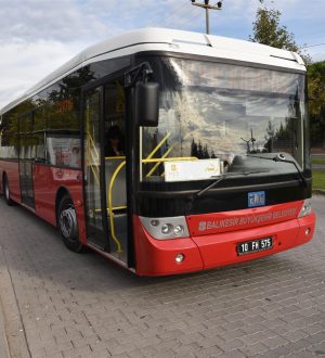 Depremzedelere ücretsiz ulaşım