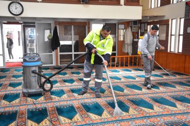 EDREMİT’TE İBADETHANELER RAMAZANA HAZIR