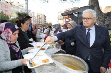 BURHANİYE’DE İFTAR SOFRALARI KURULACAK