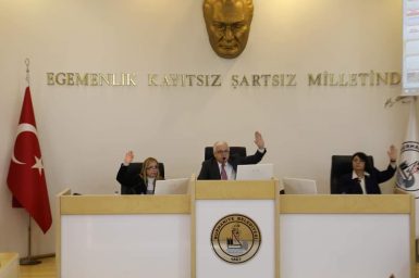 BURHANİYE BELEDİYESİ MECLİS TOPLANTISINDA DEPREM ÖNLEMLERİ KONUŞULDU