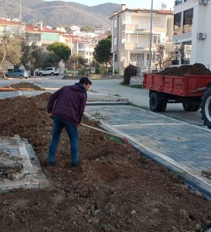 YENİ PARKLARDA PEYZAJ DÜZENLEMELERİ DEVAM EDİYOR