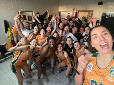 Körfezin Melekleri yarı finalde..