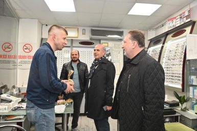 BAŞKAN ORKAN’DAN ARİFE GÜNÜ ESNAF ZİYARETİ