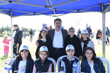 ALTIEYLÜL’DE 23 NİSAN COŞKUSU