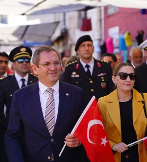 ATATÜRK’ÜN AYVALIK’A GELİŞİNİN 89’UNCU YIL DÖNÜMÜ KUTLANDI