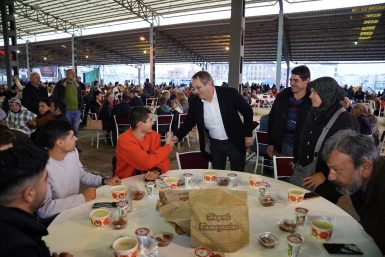 AYVALIK’TA İFTAR SOFRALARINA BÜYÜK İLGİ…