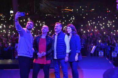 Gençler istedi, Başkan Yılmaz yaptı