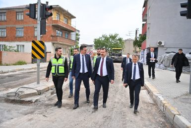 Büyükşehrin asfalt çalışmaları tam gaz