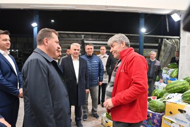 Hal esnafına sabah ziyareti