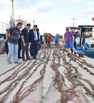 50 bin metrekare hayalet ağ denizlerden arındırıldı