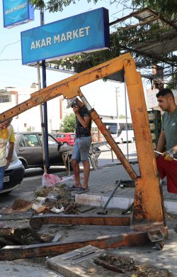 MAZGALLAR TEMİZLENİYOR, HASARLI MAZGALLAR YENİLENİYOR