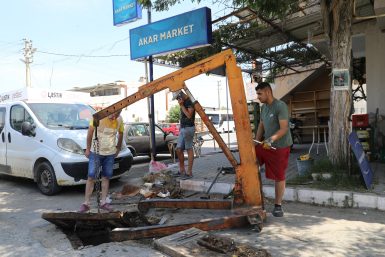 MAZGALLAR TEMİZLENİYOR, HASARLI MAZGALLAR YENİLENİYOR