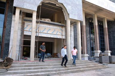 YENİ EDREMİT HÜKÜMET KONAĞI İNŞAATINDA SONA DOĞRU