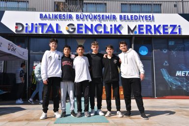 Büyükşehir yatırımları hareketlilik getirdi