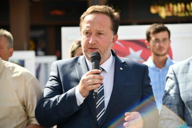 KARESİ’DE TÜRKİYE YÜZYILININ KAHRAMANLARI ANILDI