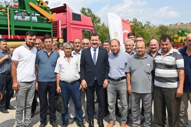 Büyükşehir kırsalda üreticinin yanında