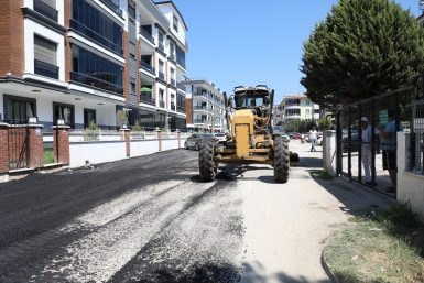 Edremit Belediyesi’nden asfalt hamlesi