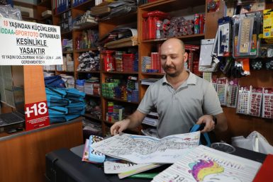 Edremit Belediyesi’nden Kırtasiye Yardımı