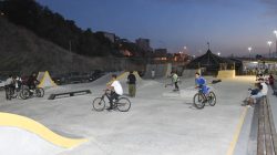 Büyükşehir den Bandırma ya deniz manzaralı Skate Park