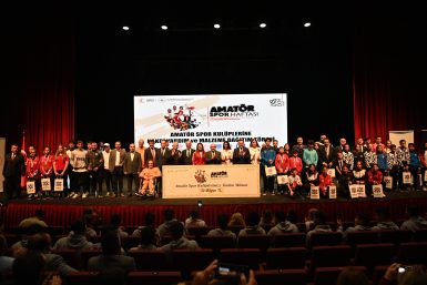 Büyükşehir den Amatör Spor Kulüplerine 30 milyon lira destek