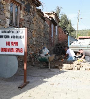 YOL YAPIM SEFERBERLİĞİ BURHANİYE’DE DEVAM EDİYOR