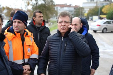 EDREMİT BELEDİYESİ 7/24 GÖREVDE