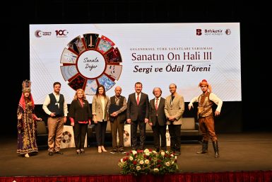 Sanatın On Hali Ödül Töreni 100 Yıl onuruna gerçekleştirildi