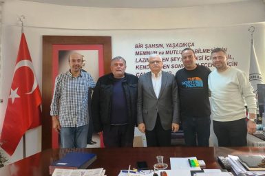 PELİTKÖY DEVECİLER DERNEĞİ’NDEN BAŞKAN DEVECİLER’E TEŞEKKÜR