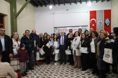 BURHANİYE’DE ZEYTİNYAĞLI LEZZETLER YARIŞTI