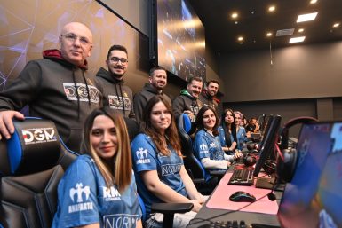 Başkan Yılmaz gençlerin turnuva heyecanına ortak oldu