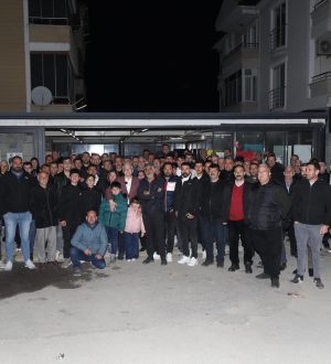 Başkan Deveciler, Halkın Yoğun İlgisiyle Karşılandı