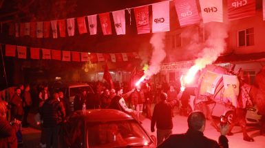 Başkan Deveciler’e Sevgi Seli